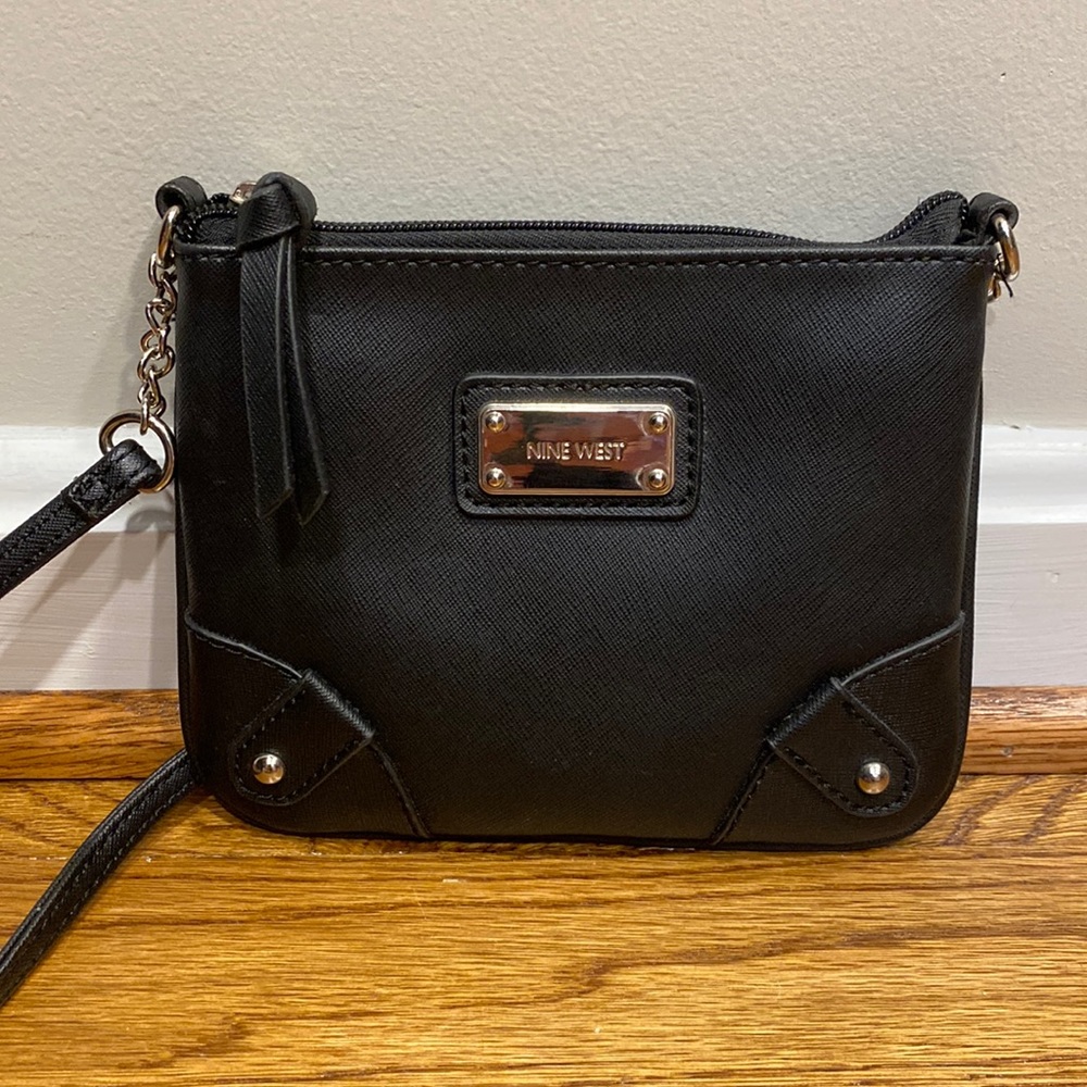 Small Black Nine West Crossbody Purse